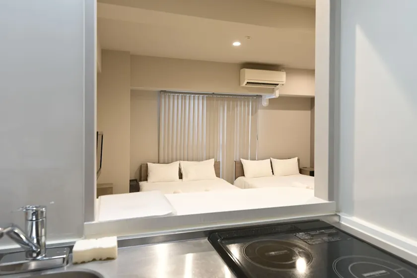 Ostay-Ryu's apartment, 2 minutes walk from Kitahama station! Direct access to Umeda/Shinsaibashi/Dotonbori/Osaka Castle, double bed apartment 1 - Image 1