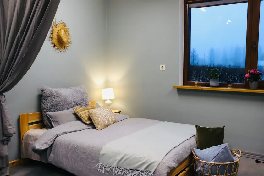 Modern space for relaxation, movie and sauna & tub evenings - Image 1