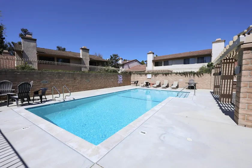 Ventura retreat - Image 1