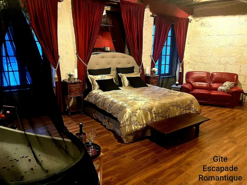 Romantic Getaway - Image 1