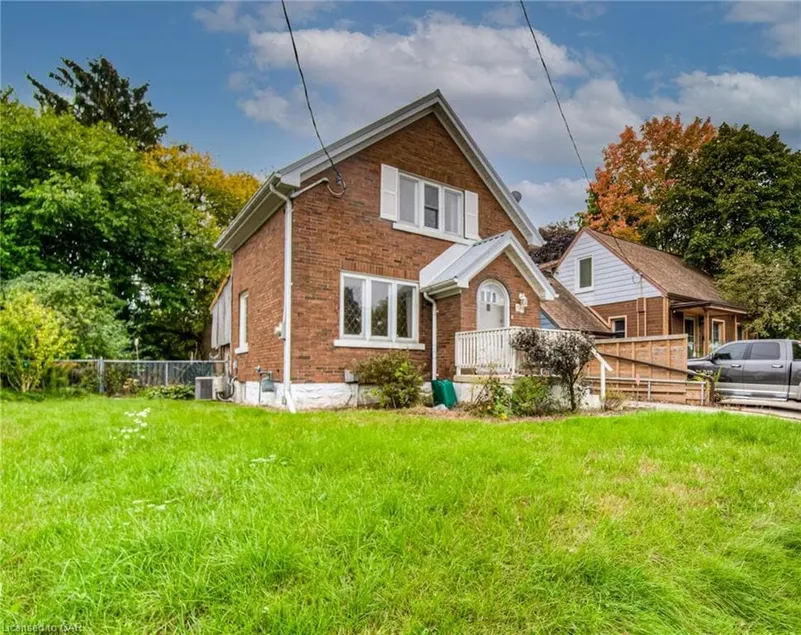 Red Brick Central House: Trail, LRT & Fire Pit! - Image 1