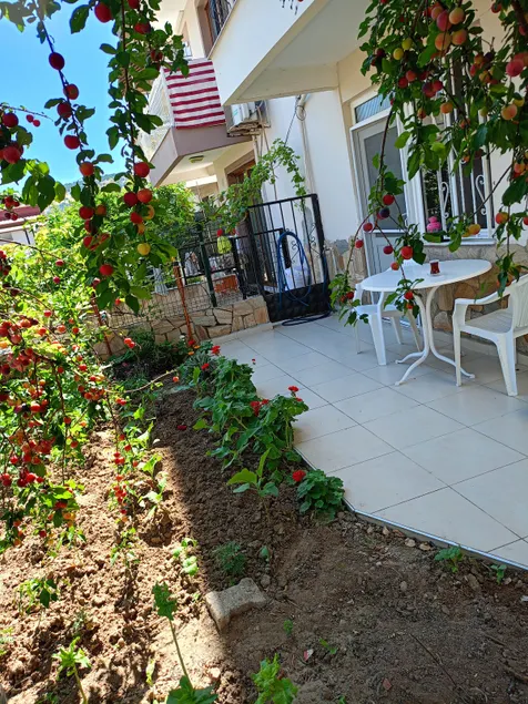 Independent Apartment with Garden, Geothermal Heating and Air Conditioning - Image 1