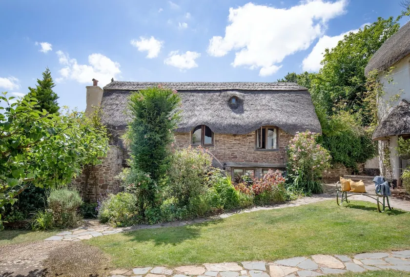Idyllic cottage in South Devon - Image 1