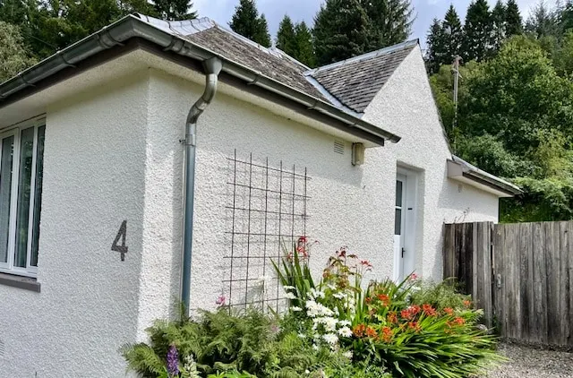 4 Balvaig Cottage, Strathyre - Image 1