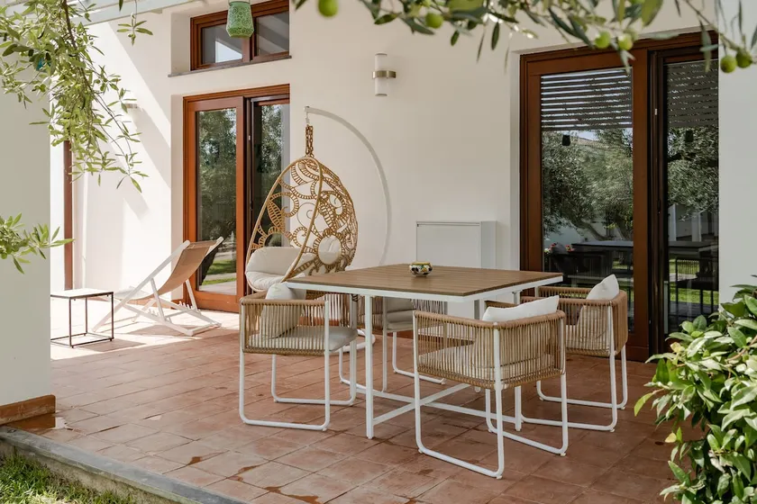Vacation home between sea & nature - Image 1