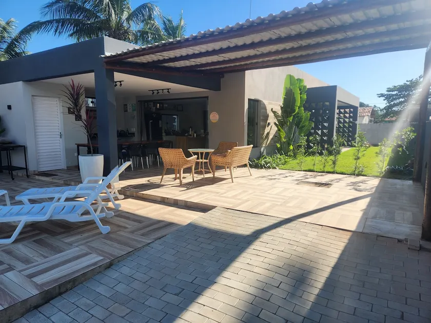 Talentos House - Image 1
