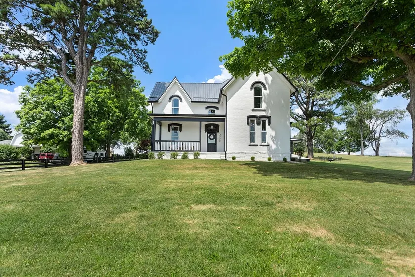 County Line Farmhouse - Image 1