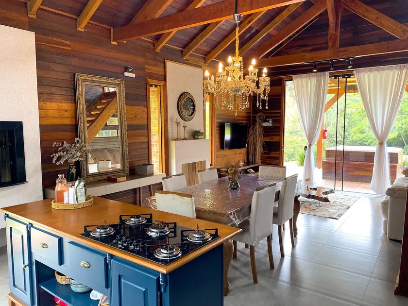 WING | Vitória Retreat | Luxury Cabin | Jacuzzi - Image 1