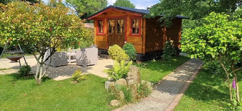 Cottage in our garden. - Image 1
