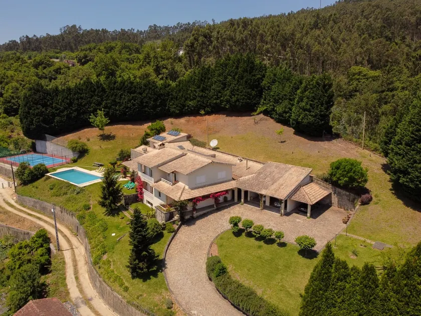 Quinta do Souto - Poolhouse with Tennis Court - Image 1