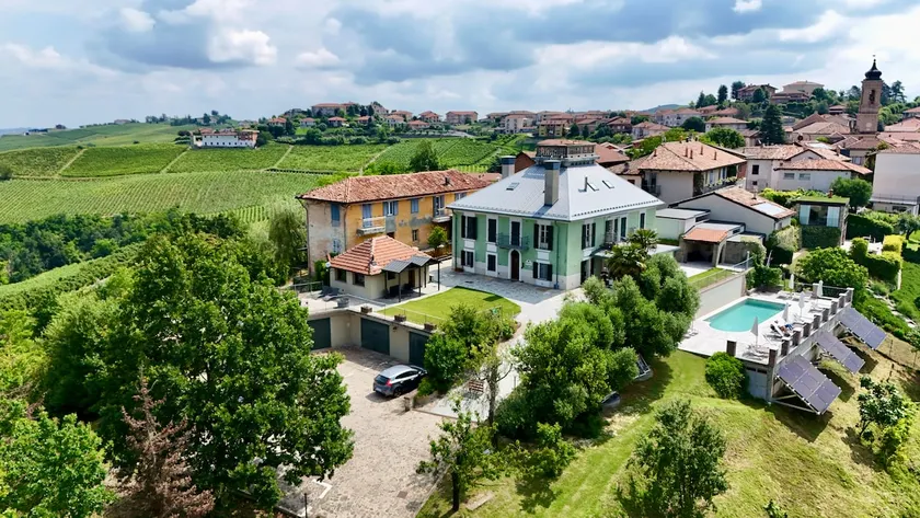 Villa Incanto Apartments - Image 1