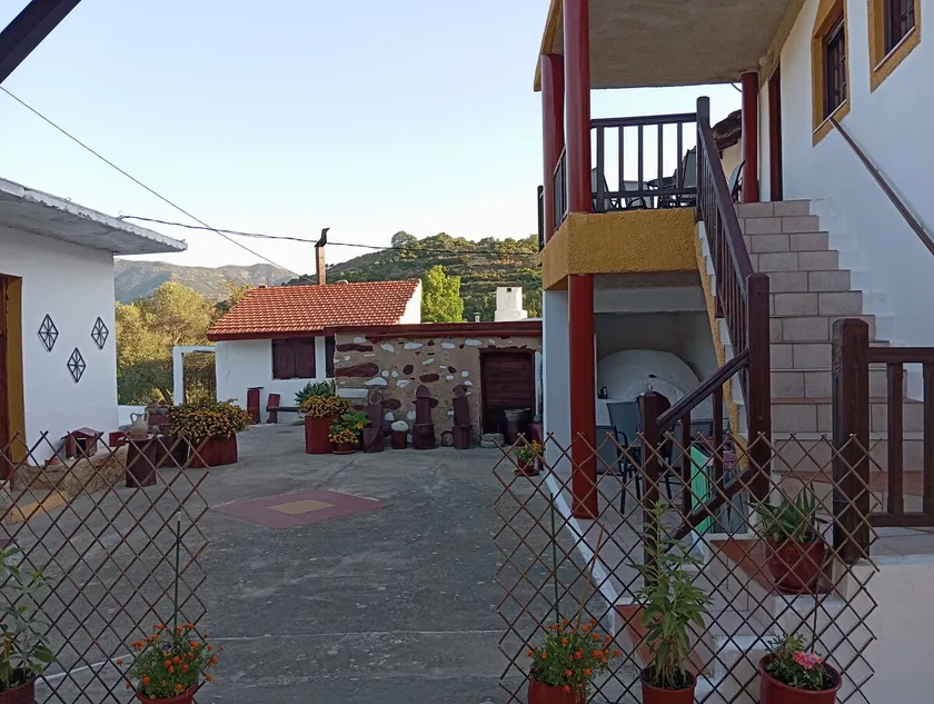 Anastasia Country Home - Image 1