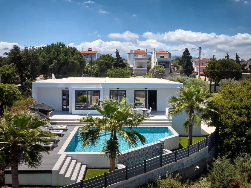 Kyamon Luxury Villa with Heated Saltwater Pool Near Chania - Image 1