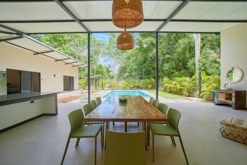 Beautiful Private Villa surrounded by nature - Image 1