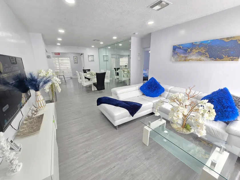 4BR Home | 7 Mi to Beach | Near Hard Rock Casino - Image 1