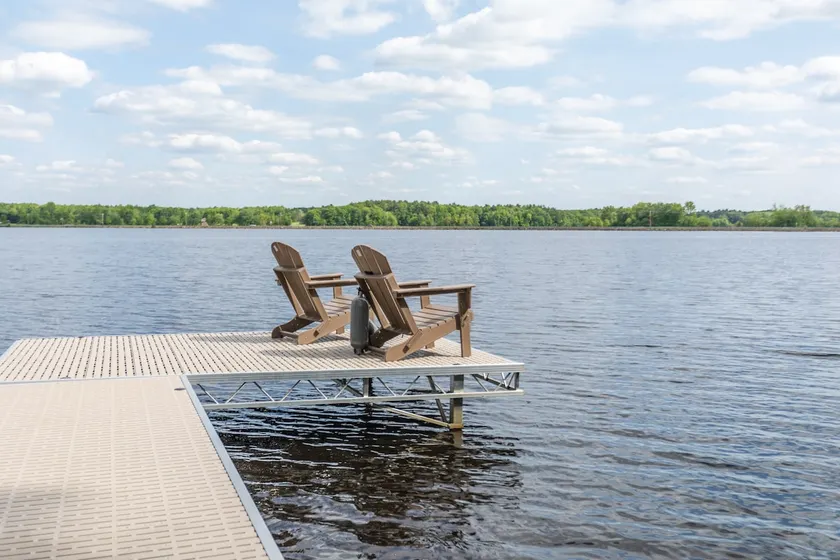 Lake DuBay, Hot Tub,Pontoon, fishing, Granite Peak - Image 1