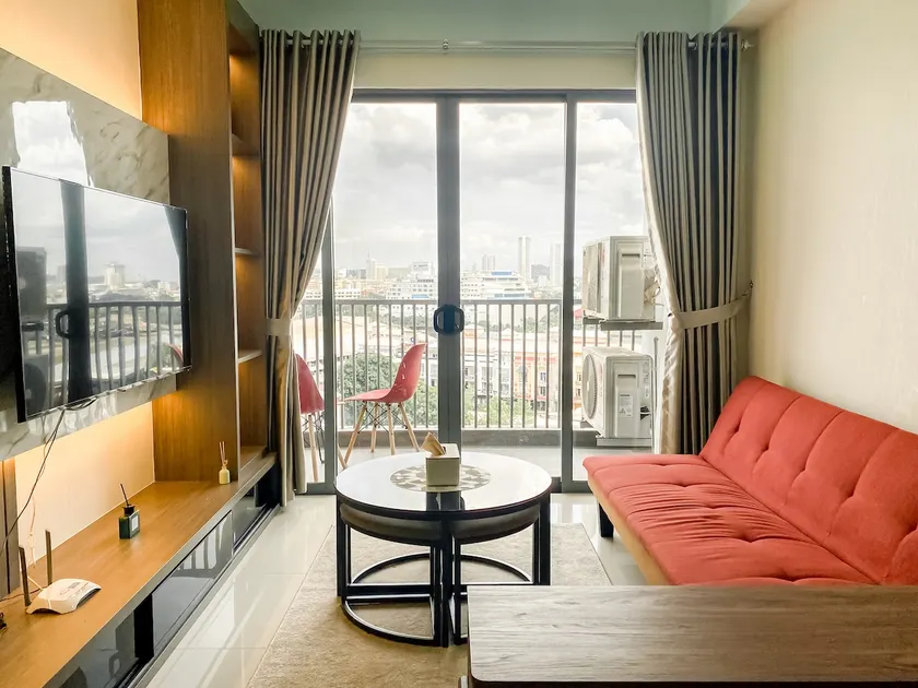 2BR Stylish Apartment @ Harbour Bay Residences - Image 1