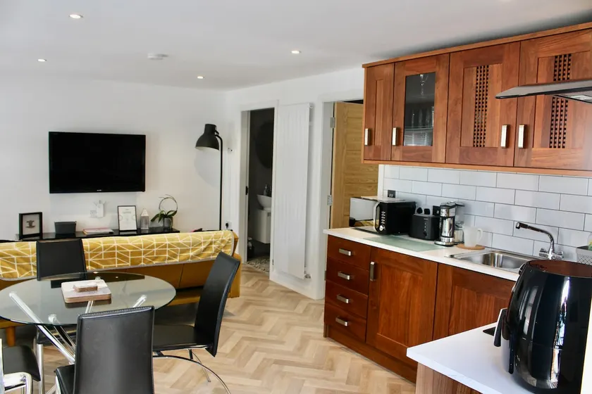 Contemporary Countryside Home - Image 1