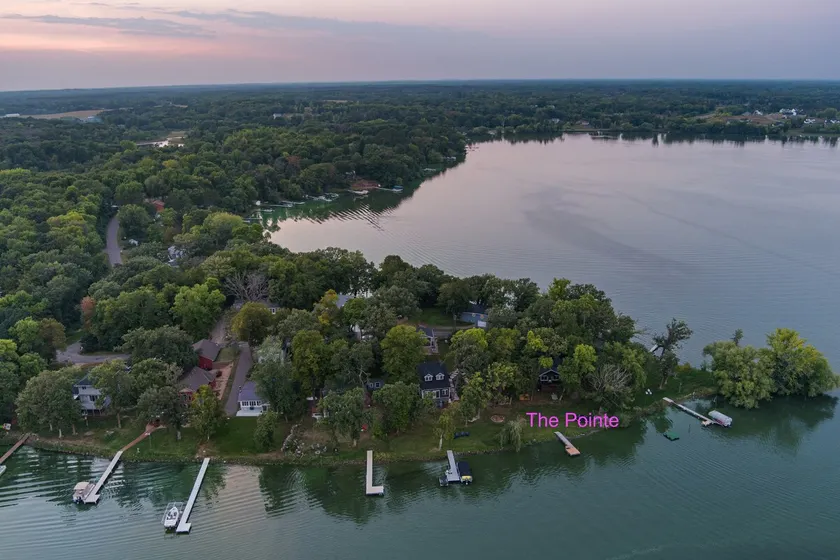 Lake Front- Relax, Swim, Fish - Image 1