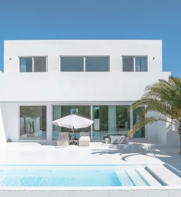 House featured in the 24th anniversary dating show <Ending Love>: 15 minutes from the airport, 3rd floor private pool villa (heated pool/barbecue) - Image 1