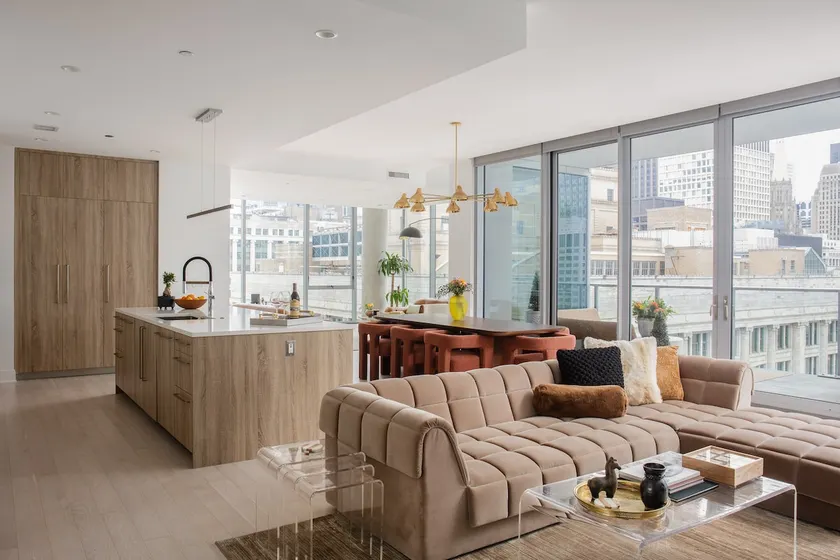 Luxury Downtown 4BR | Exclusive Design PH - Image 1