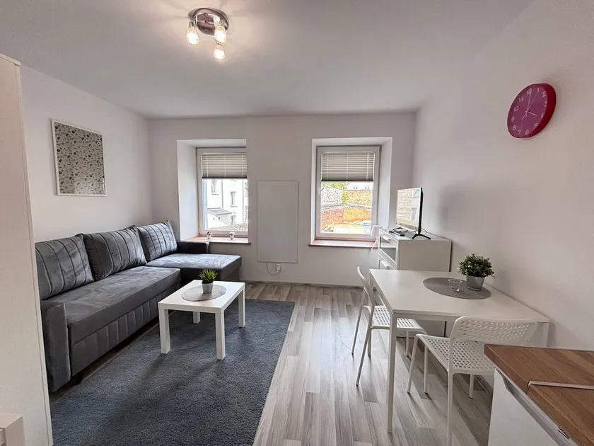 Studio in the city center 2 - Image 1