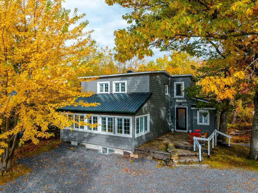 lacbrome Chalet lake+Terrasse+BBQ+Hot-tub - Image 1