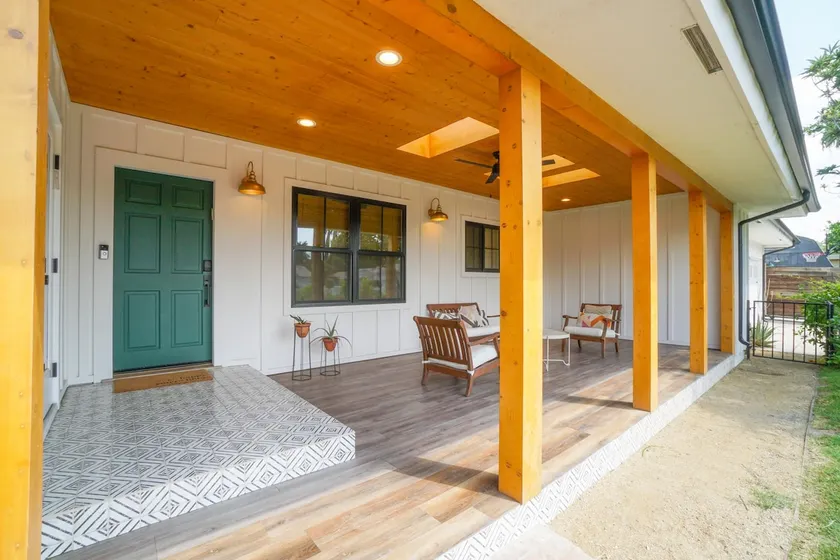 Modern Stylish Home near Universal Hollywood - Image 1