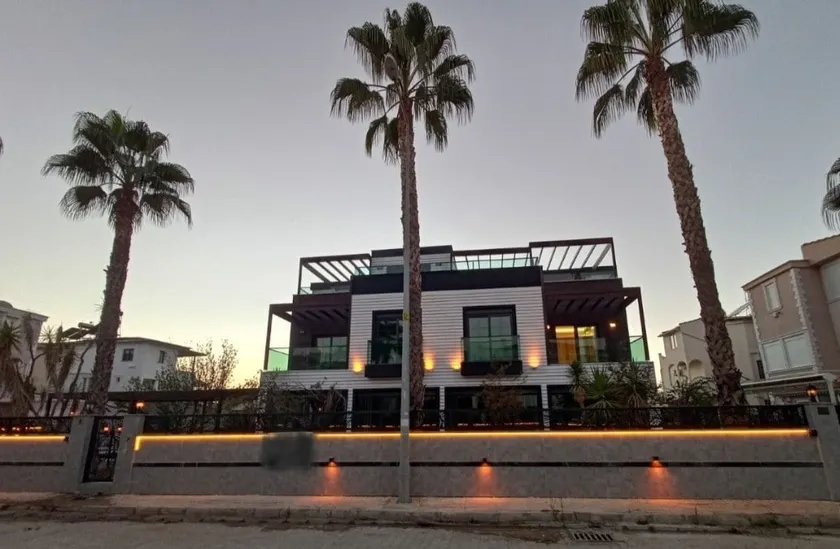 Luxury villa, pleasant stay - Image 1