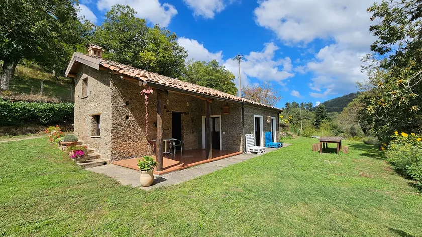 La Casella – Self-contained accommodation – Sleeps 2 - Image 1