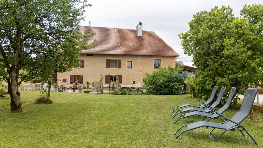 Gîte Entre Sources et Sapins - Image 1