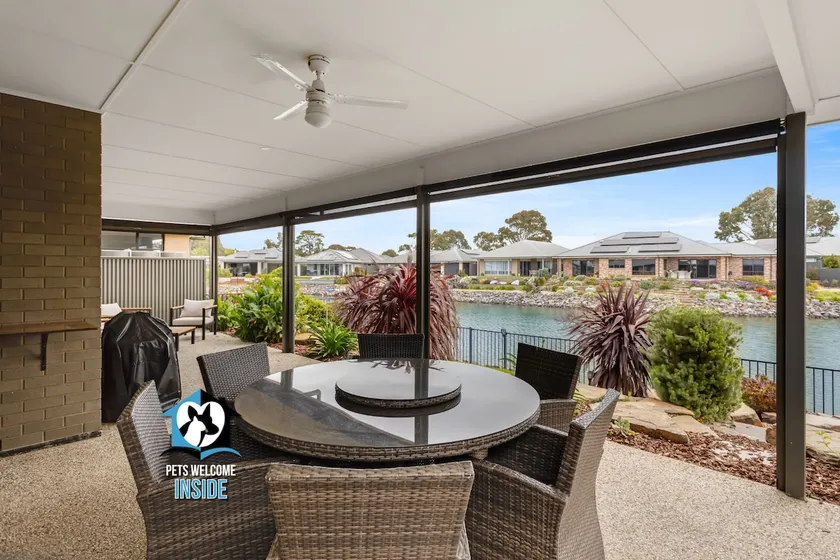 Easter Save 25‑40% Luxury Lakefront - Image 1