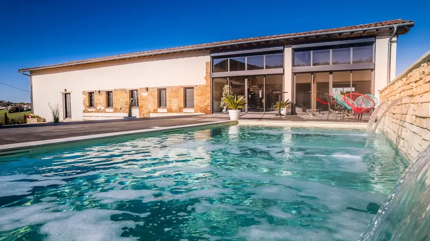 Domaine de la Miraclette (Miraclette Estate) - Image 1