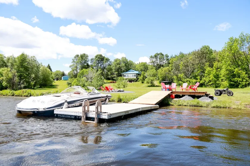 Waterfront Cottage w/ Hot Tub & Swim / Boat Dock - Image 1