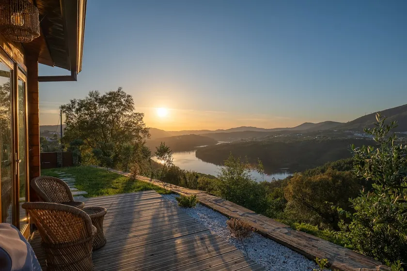 Wood House Amazing View Douro - Image 1