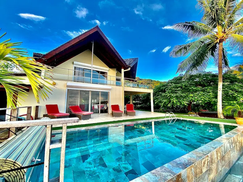 Octopus Villa – Lagoon Access and Private Pool - Image 1