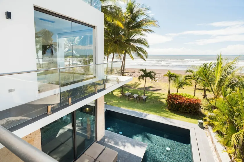 Villa Capella | beach front modern mansion w/pool - Image 1