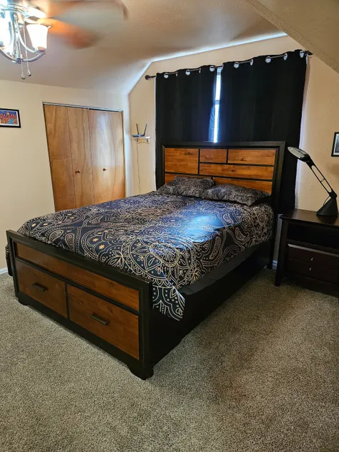 Cozy Upstairs Apartment - Image 1