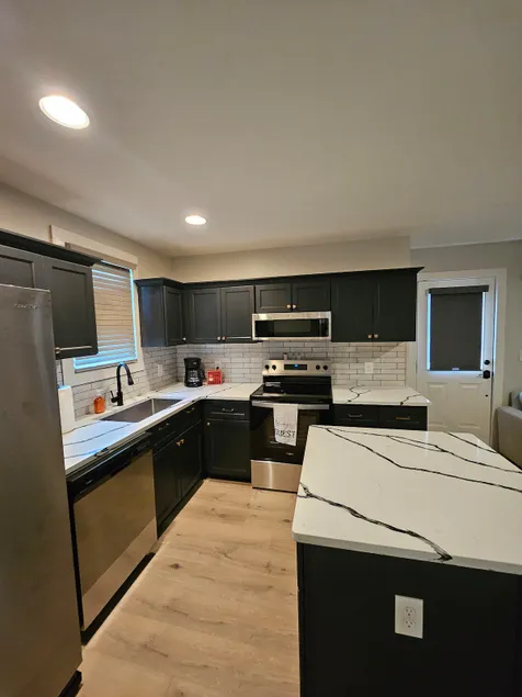 Charming 1 BR Carriage House - Image 1