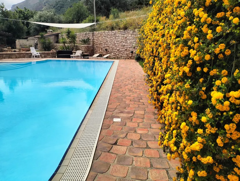 Alvarado - Your Home in Sicily - Image 1