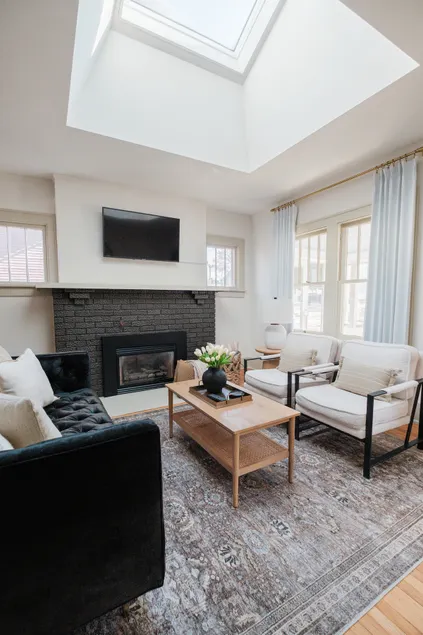 Modern Cottage in Highly Desirable Clark Park Area - Image 1