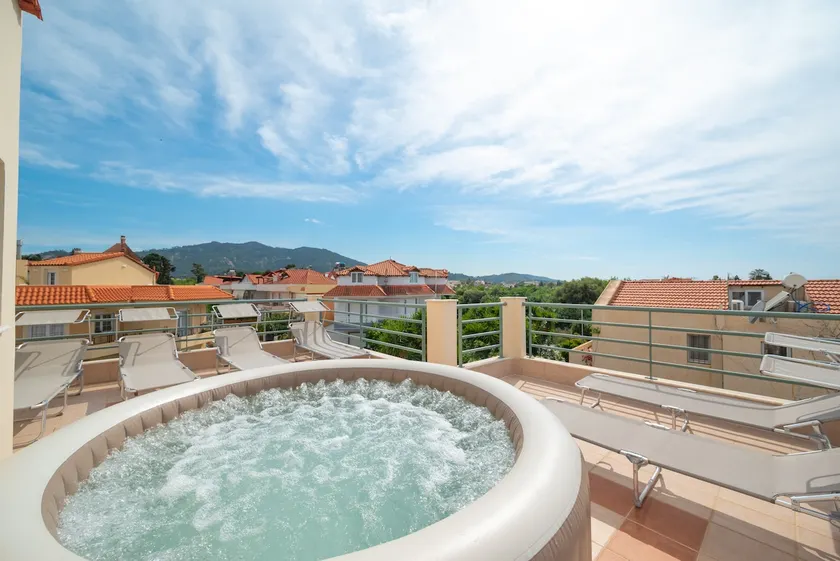 Villa De Ella - Image 1