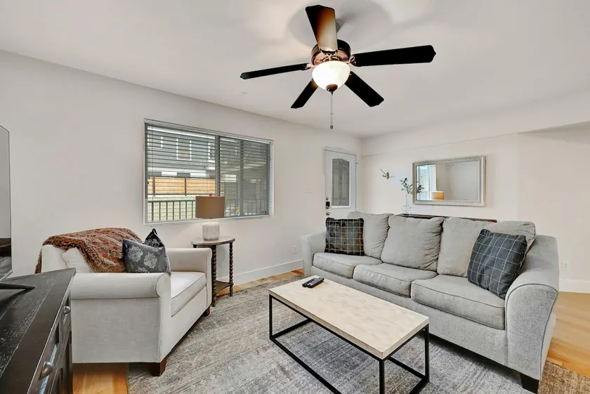 Mysig Tarrytown Condo - 2 Miles från Downtown - Image 1