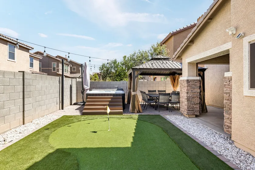 Desert Oasis Retreat – Phoenix Getaway - Image 1