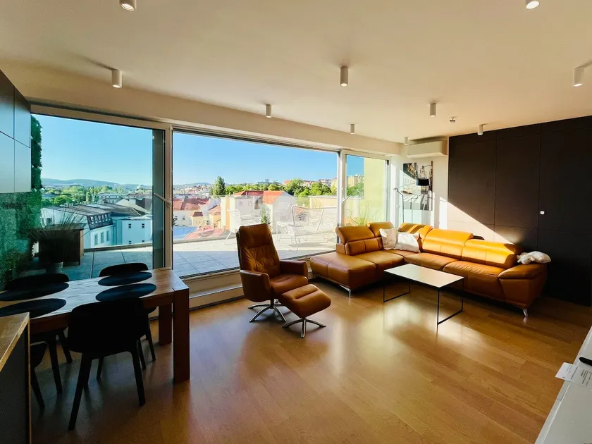 Brno City Center Apartment - Image 1