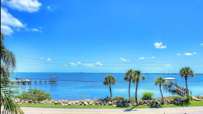 Intracoastal guest suite with private dock - Image 1