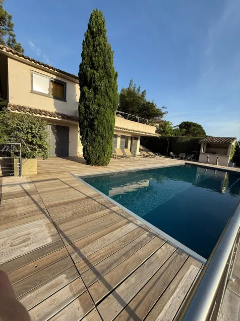 Apartamento vacacional con piscina privada, barbacoa y jardín | Vistas al mar - Image 1