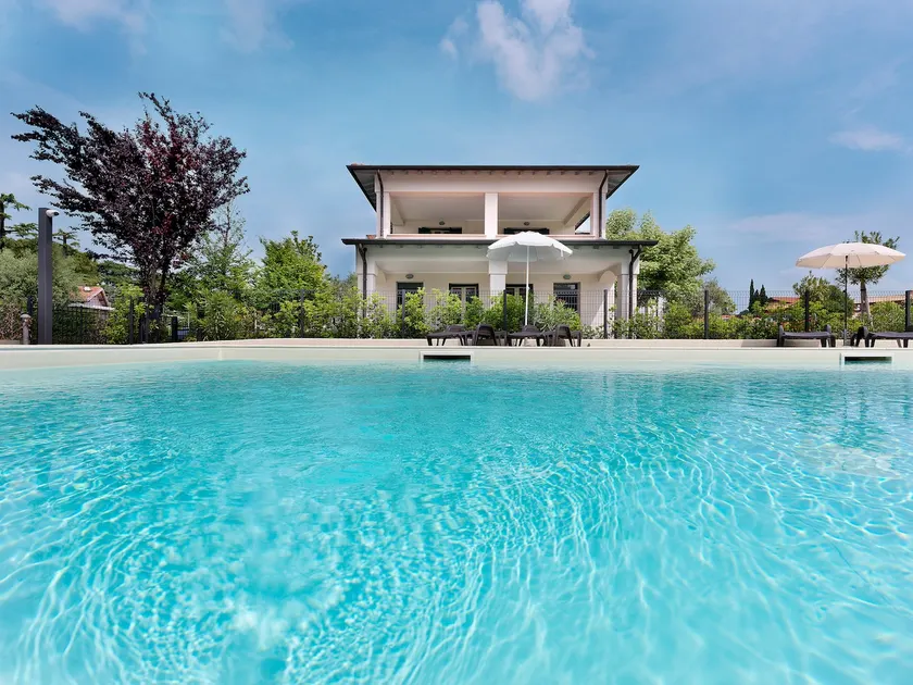 RESIDENCE FIORE ROSSO - Image 1