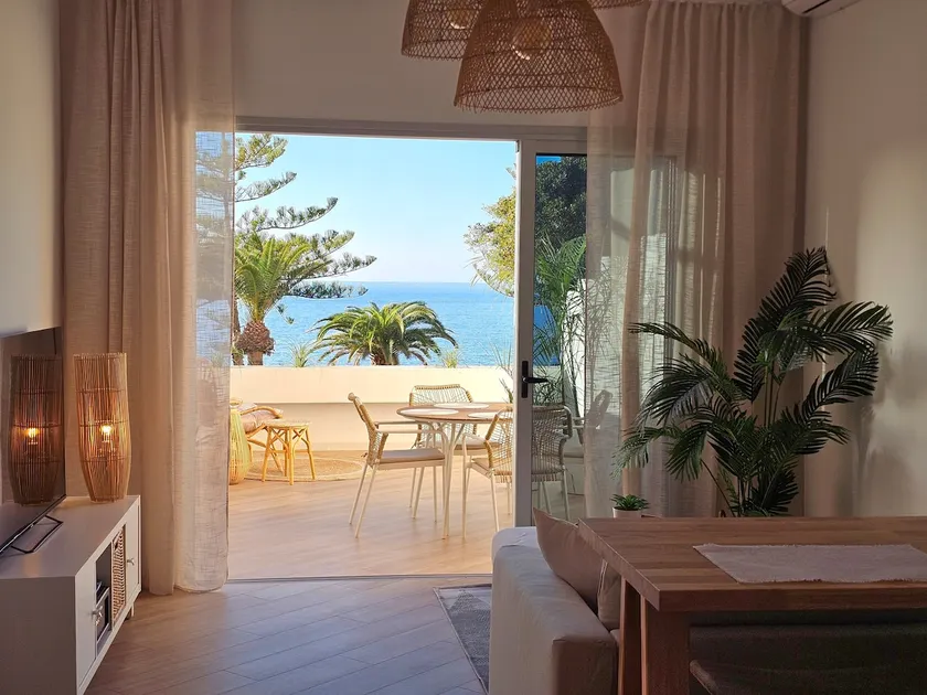 1st line 40m to Beach, Views, Terrace, Modern, New - Image 1