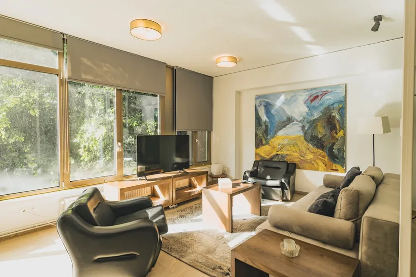 Tsakalof Loft Apartment By Zeus Suites - Image 1